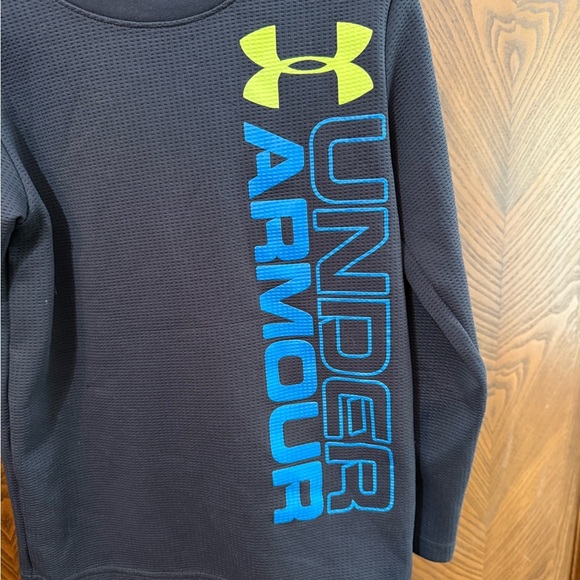 Under Armour Long Sleeve Shirt - Picture 4 of 7